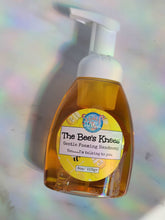 Load image into Gallery viewer, The Bee&#39;s Knees Foaming Handsoap
